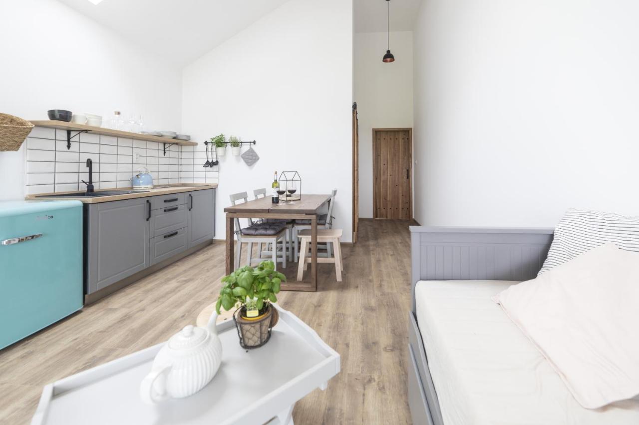 Babyky Apartmany Jindrichuv Hradec Exterior photo
