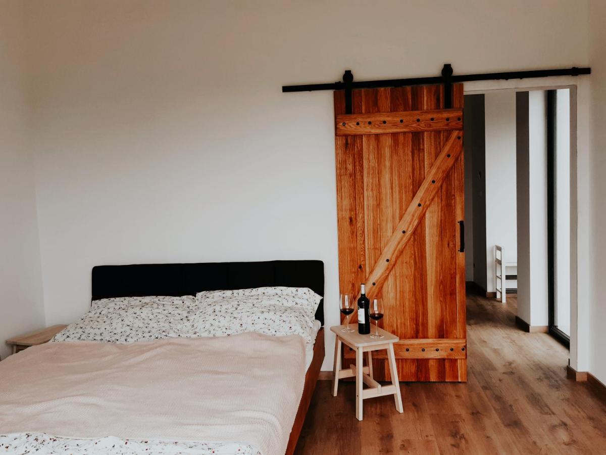 Babyky Apartmany Jindrichuv Hradec Exterior photo